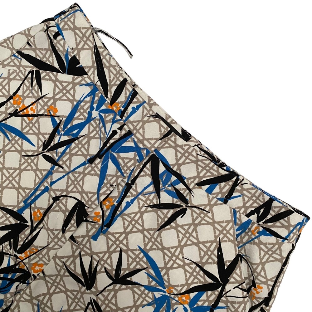 TopShop Printed Black Shorts Size 6